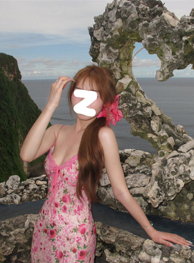 夏日超仙绝美温柔甜美风新款修身显瘦碎花长裙微胖度假风连衣裙