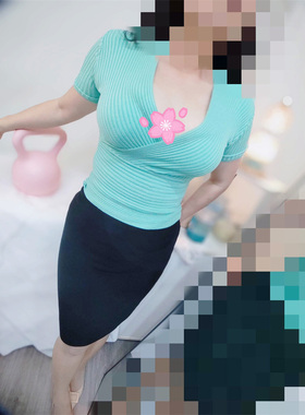 大码MM时尚高级感纯欲御姐风收腰显瘦短袖夏季新款多巴胺绿色上衣