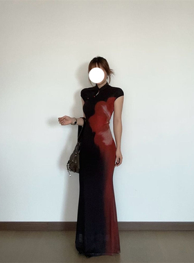 新中式国风改良旗袍赫本风新款高级感修身包臀连衣裙夏季流行穿搭