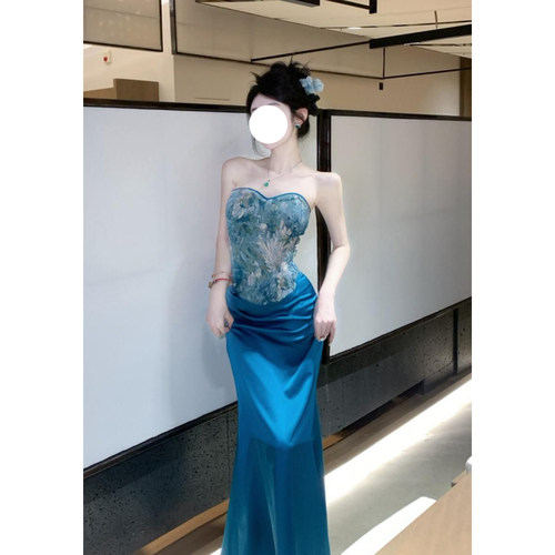 法式新款设计感时尚优雅微胖MM印花显瘦抹胸上衣高腰大裙摆两件套