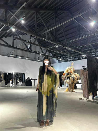 扎染显瘦冷清感两件套吊带连衣裙