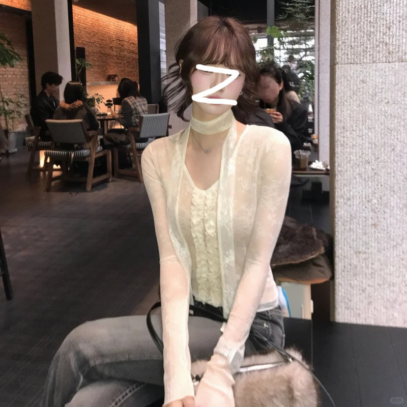 小众修身辣妹风V领长袖百搭复古木耳边别致T恤冬季新款设计上衣女,女装/女士精品,衬衫,淘宝优惠券,粉丝福利购,淘宝优惠卷