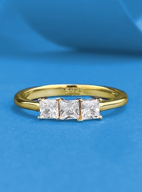 辉之翼珠宝 s925银戒指女轻奢小众3mm三石排钻款戒指直播