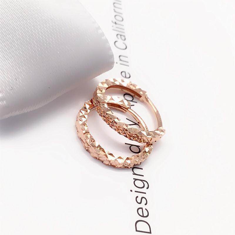 俄罗斯585紫金花纹耳环女简约ins百搭小巧镀玫瑰金彩金耳扣