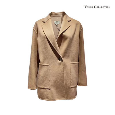 唯尚女装vesascollection纯羊毛短款大翻领通勤毛呢外套C1322