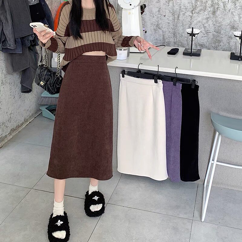 灯芯绒加绒加厚半身裙女秋冬高腰包臀裙a字长裙子冬季配毛衣半裙