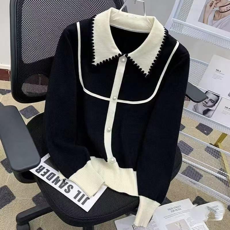 秋冬新款翻领撞色小香风