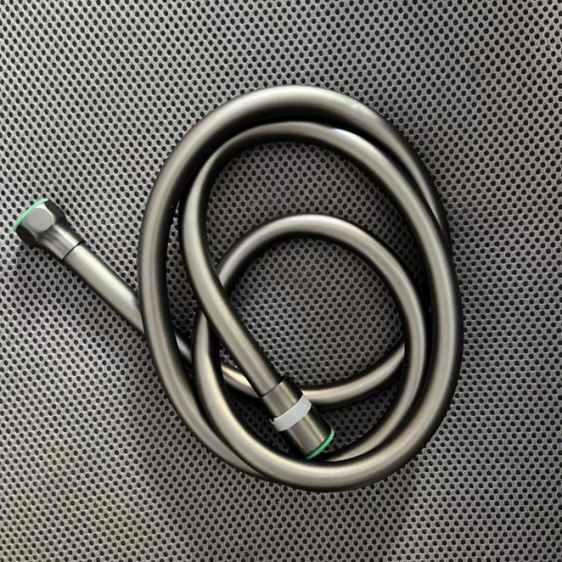 热水器抗缠绕超软枪灰色洗澡喷头花洒防爆软管出水管PVC六层淋.