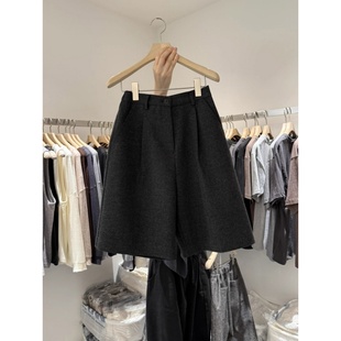 灰色毛呢短裤 呢子裤 女秋冬季 高腰直筒西装 配靴子外穿五分靴裤 大码