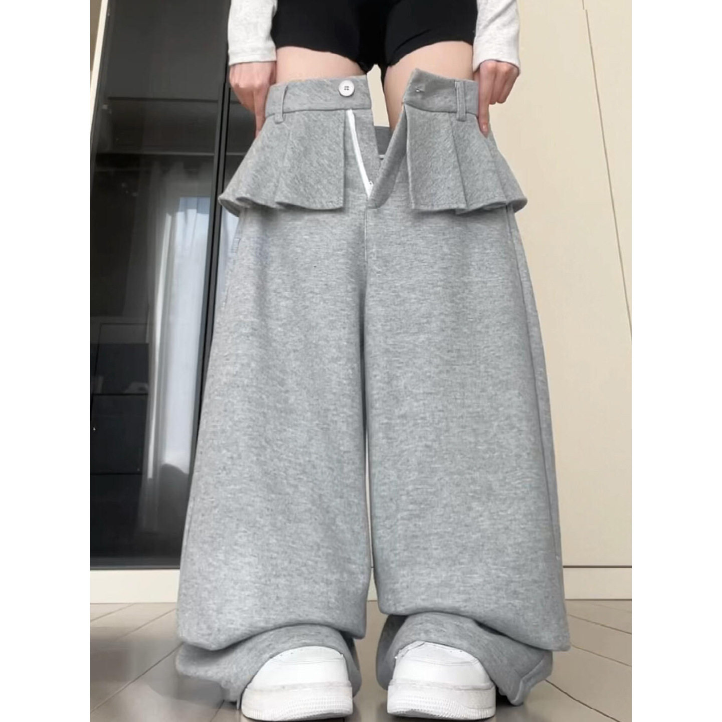 浅灰色假两件屁帘裤女秋冬季新款百褶花边高腰垂感直筒加绒阔腿裤，女装休闲裤，搜酷衣阁