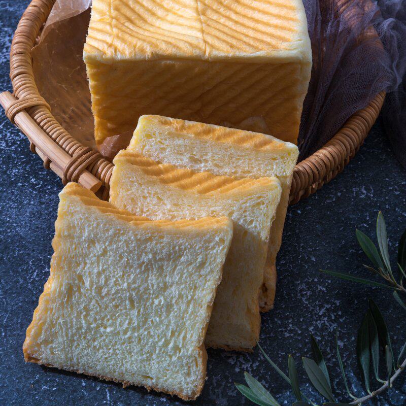 日式生吐司柔软湿润有韧劲早餐面包三明治手工自制无添加孕妇辅食