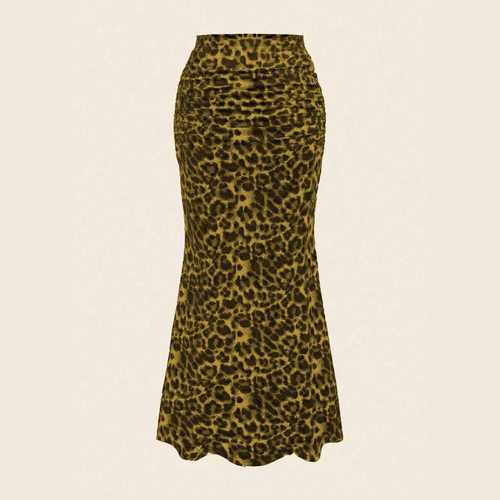 高腰包臀女士半身裙High waisted and hip hugging women's skirt