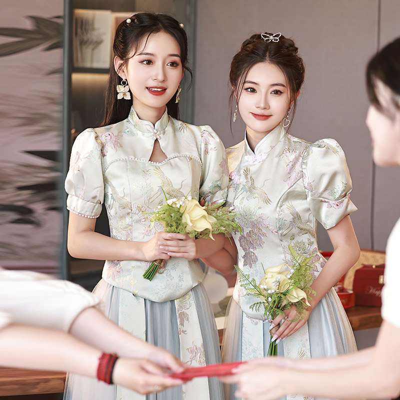 伴娘服中式姐妹团礼服女2023新款夏季高级感小个子显瘦旗袍伴娘裙