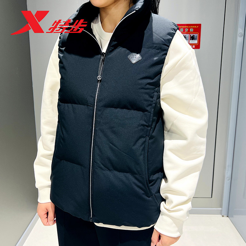 特步羽绒马甲女保暖背心轻薄百搭