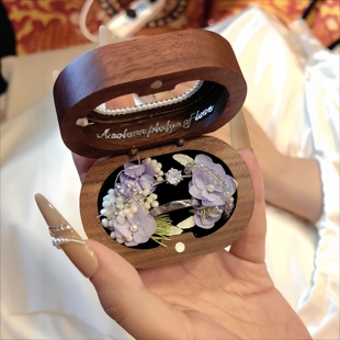 【备婚清单】韩系婚礼戒指盒diy永生花材料包木质首饰盒