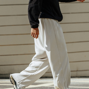 型休闲裤 UTIMUS老钱风直筒空气层宽松卫裤 弯刀版