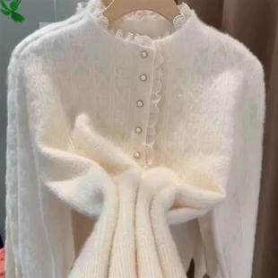 初秋家秋冬新款半高领钉珠蕾丝拼接毛衣内搭女高级感针织打底上衣