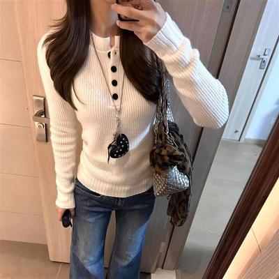 白色修身内搭可外穿毛衣女秋冬慵懒松弛高级感长袖针织打底衫上衣