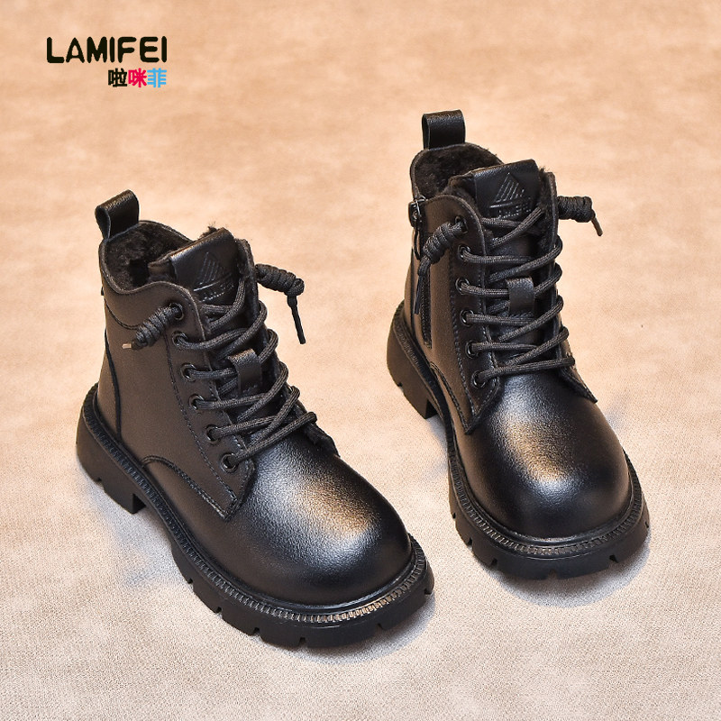 女童马丁靴2026新款春秋黑色靴子男童短靴中大童表演走秀儿童皮靴