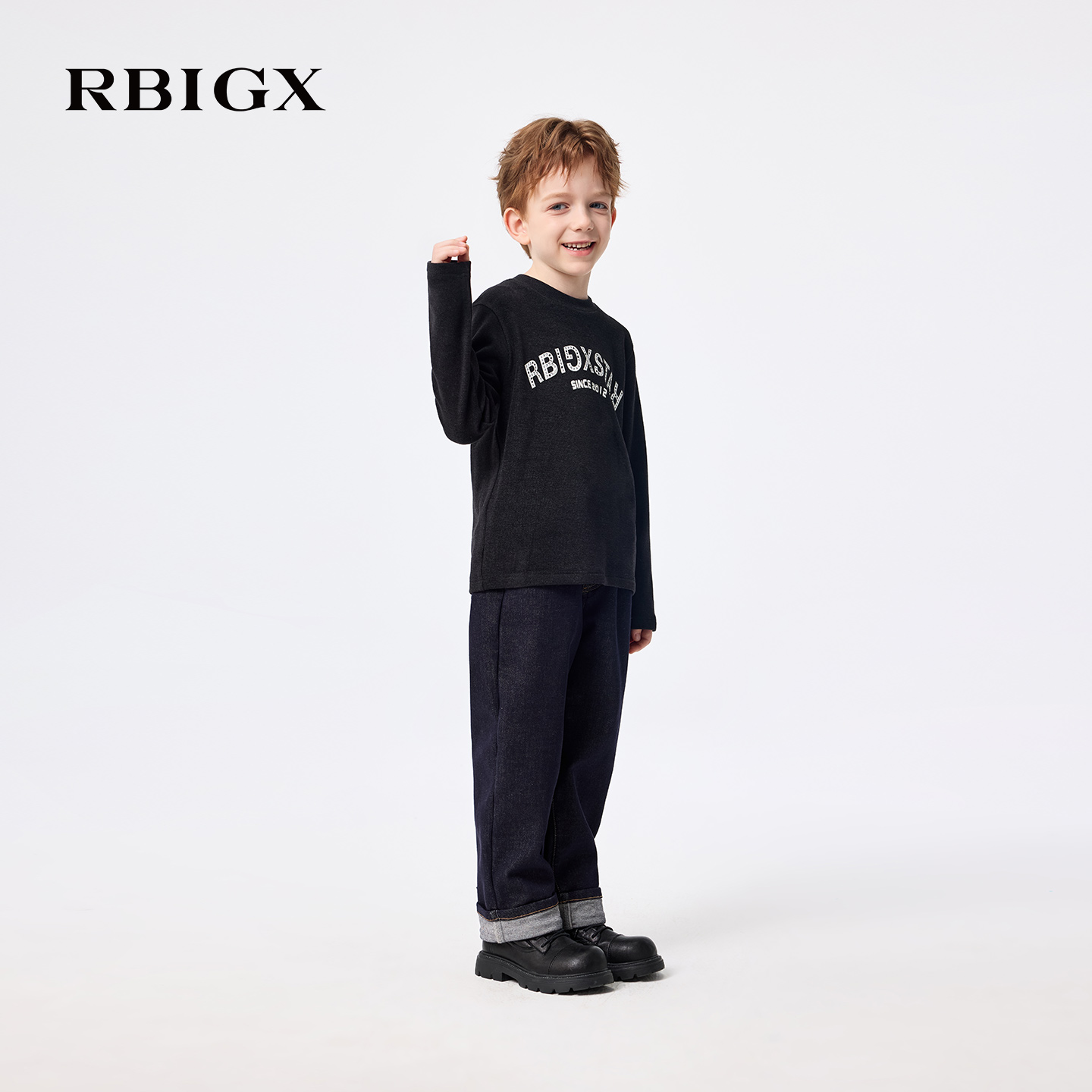 【商场同款】RBIGX瑞比克童装2025冬季新款字母帅气印花长袖t恤