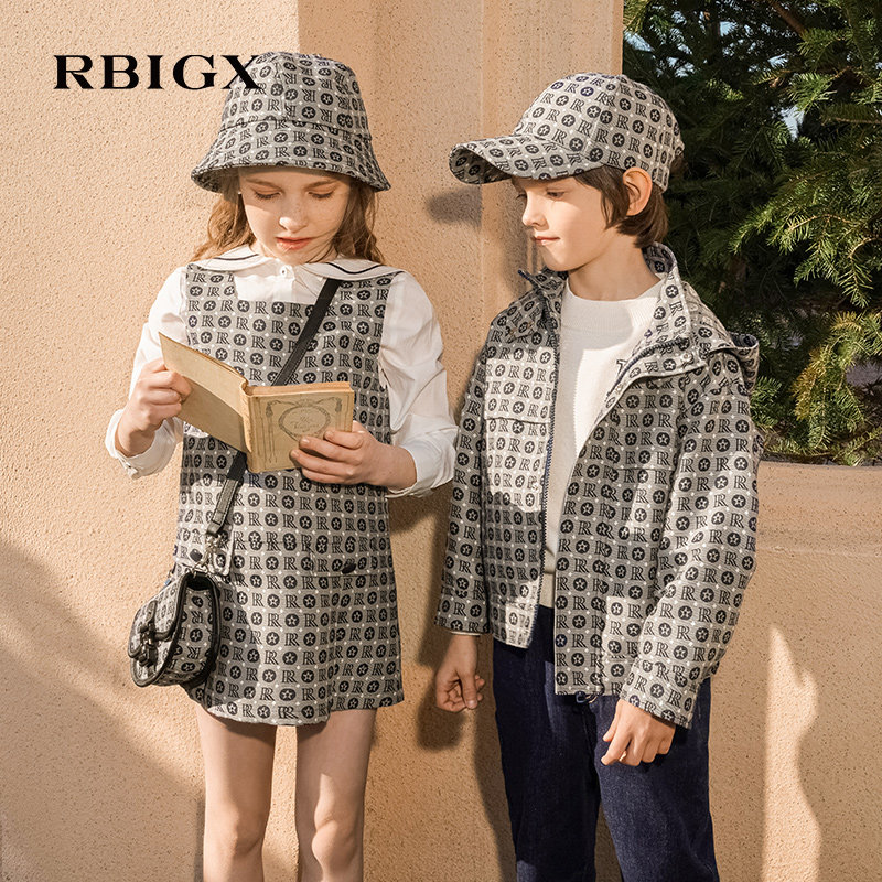 RBIGX瑞比克童装秋季新款男童帅气休闲藏青花版带帽外运动外套
