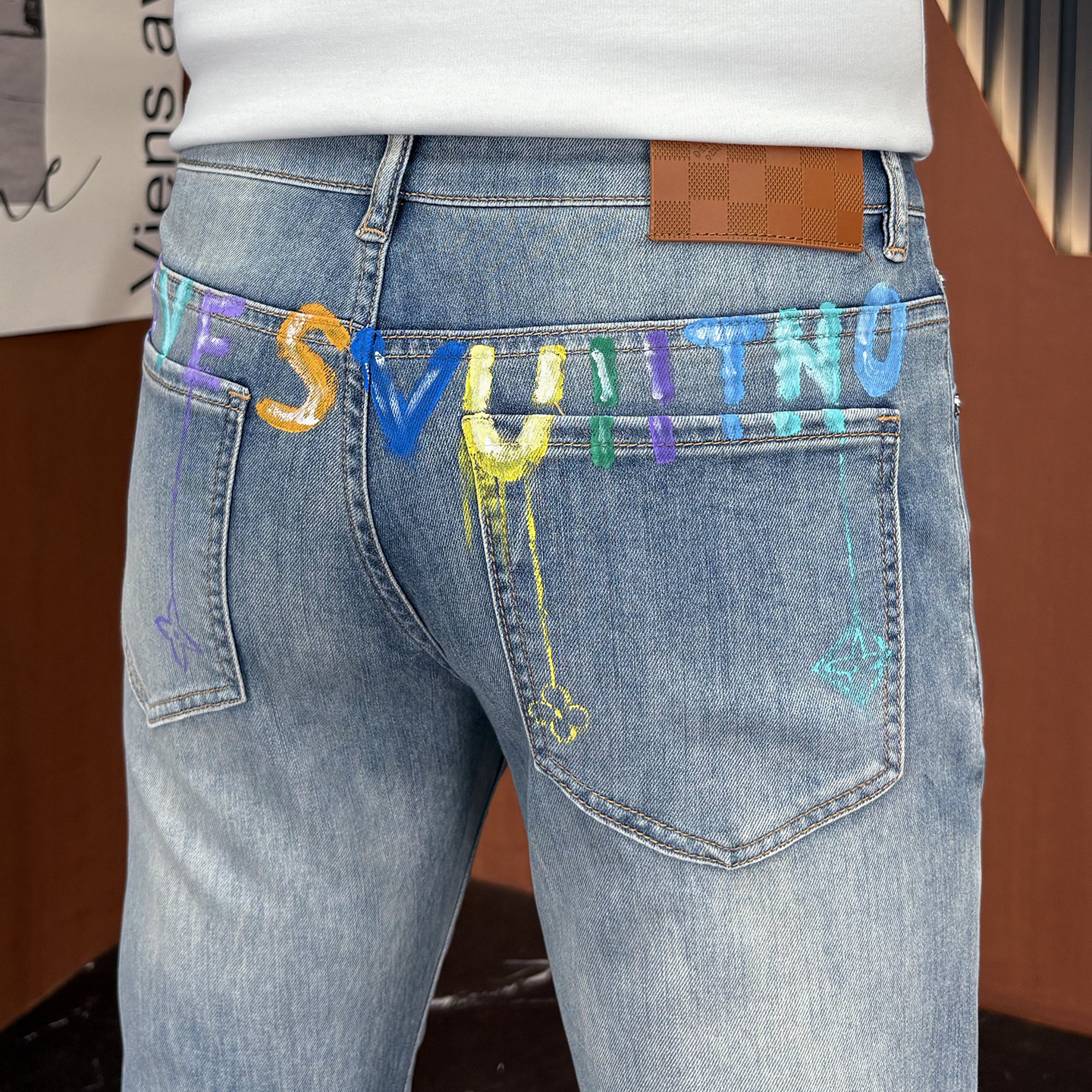 2026春夏新款高端轻奢涂鸦牛仔裤男潮牌修身小直筒弹力休闲长裤子