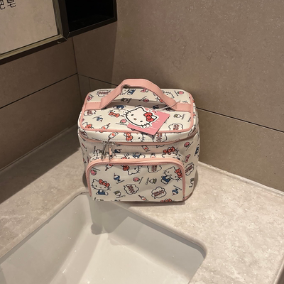 新宠化妆包泰能装啦！！