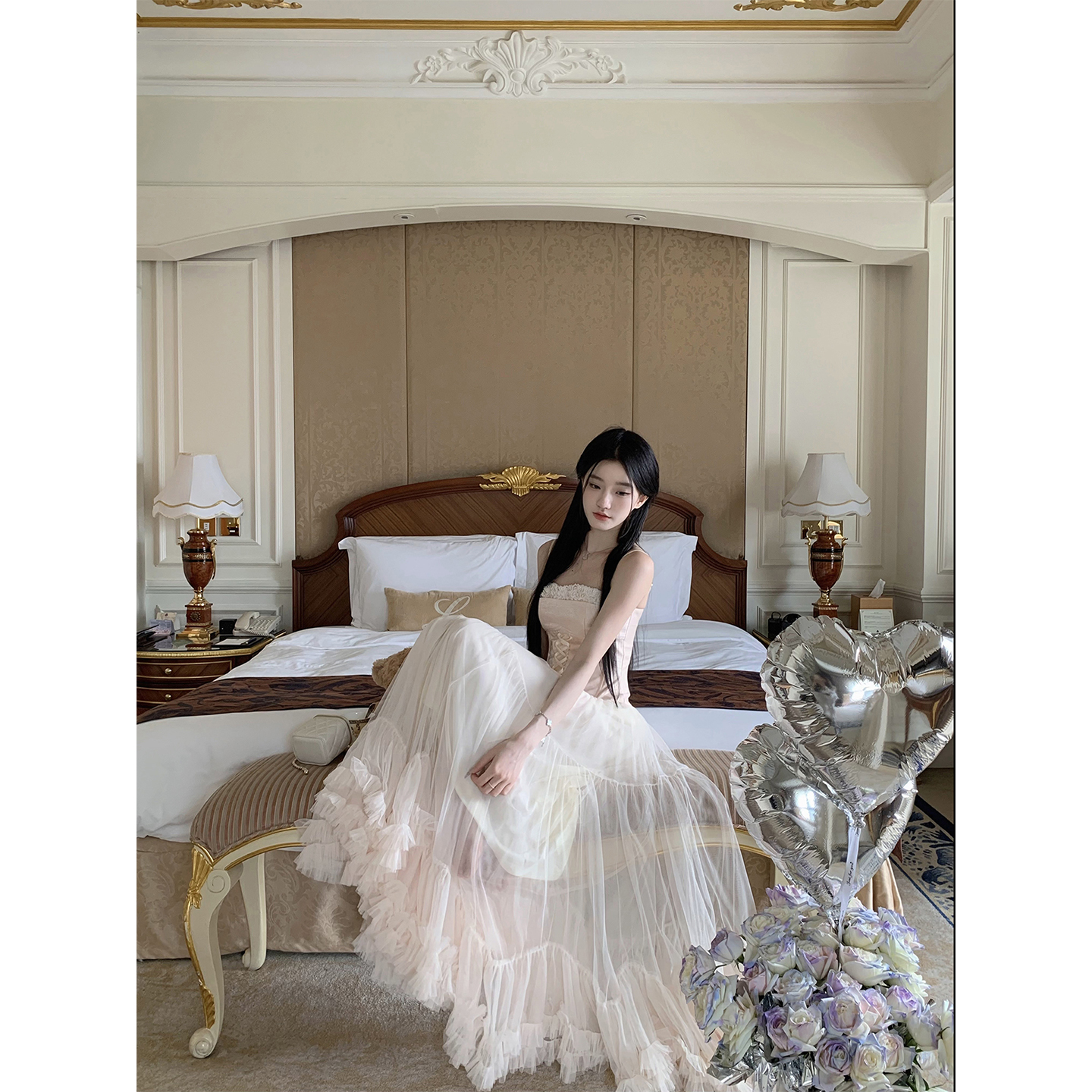 YYW汪澜的妹妹粉色系带胸衣套装