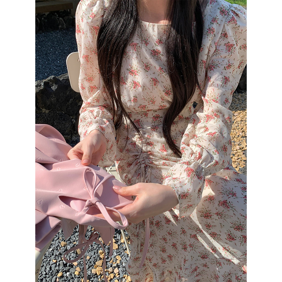 YYW汪澜的妹妹 随时心动 温柔碎花裙显瘦内搭甜美气质抽绳连衣裙