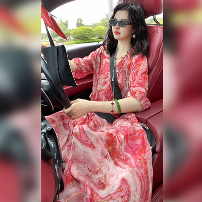 静奢风A字裙其他材质创意