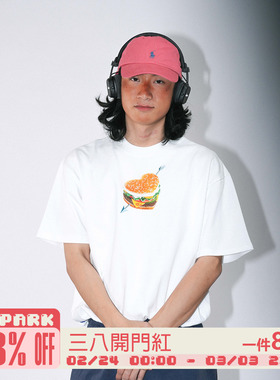 O3PARK夏季新款索洛纳速干凉感短袖宽松百搭”爱心汉堡“印花T恤