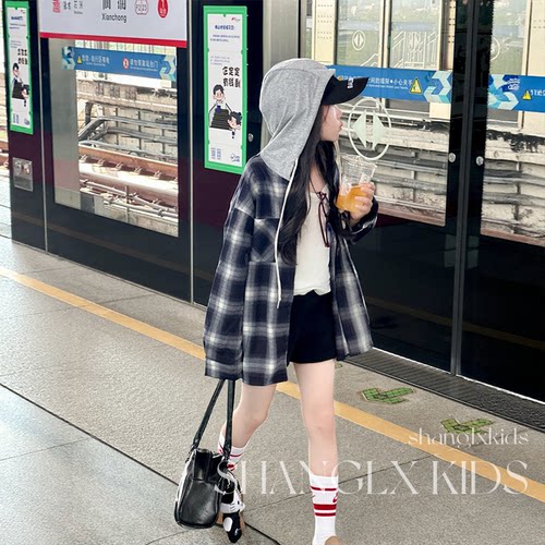 女童格子衬衫连帽外套
