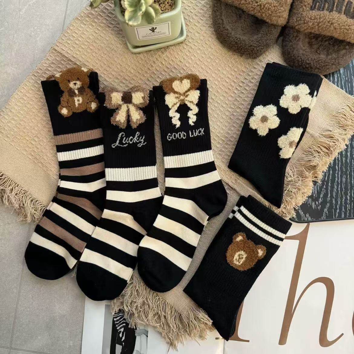 新款配鲨鱼裤袜子女中筒ins潮100%纯棉网红超火高级羽毛纱长筒袜,女士内衣/男士内衣/家居服,连裤袜/打底袜,淘宝优惠券,粉丝福利购,淘宝优惠卷