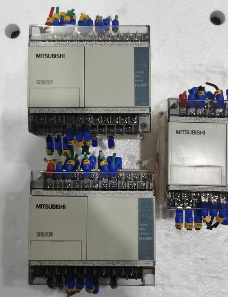 议价原装三菱FX1S-10MR/14/20/30//MT-001/FX3SA-10/14/30MR-CM现