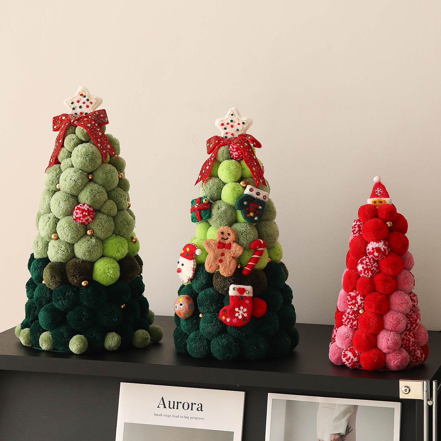 圣诞树2025新款小型diy桌面家用摆件店铺橱窗氛围场景布置装饰品