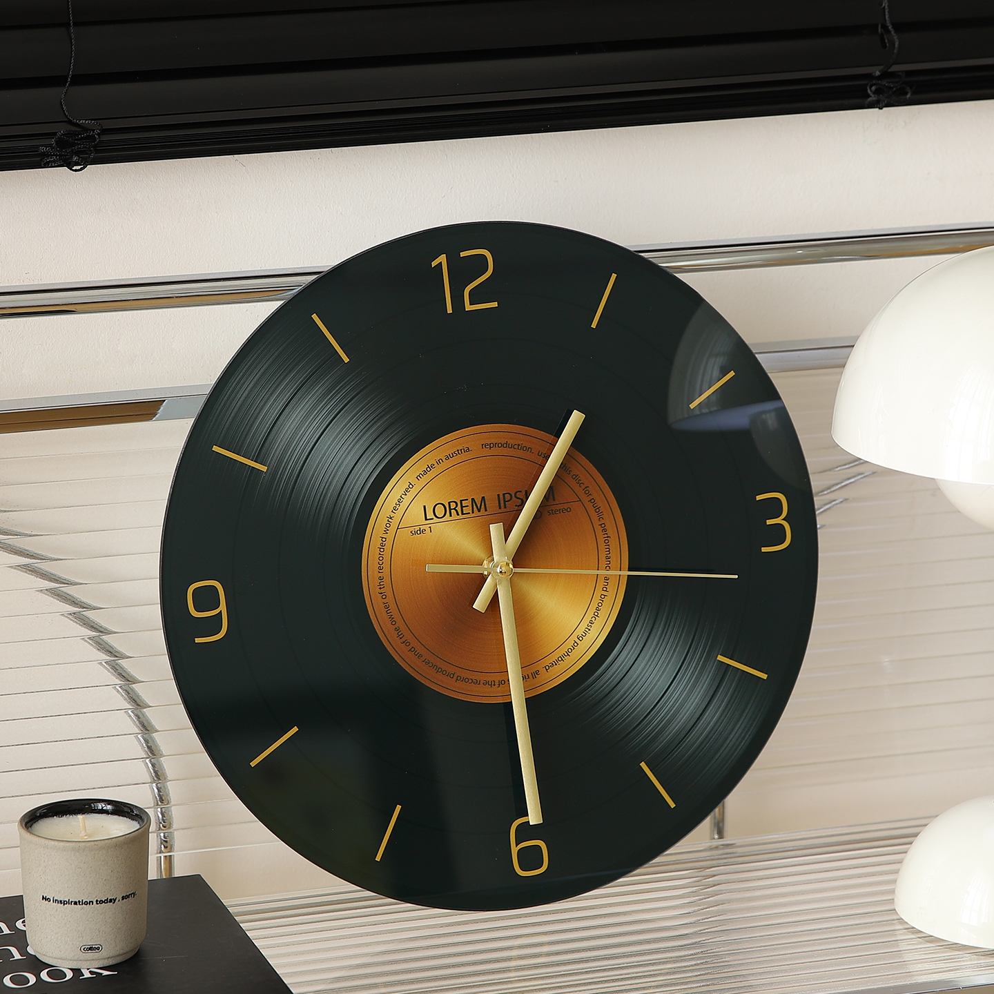 中古风复古黑胶唱片桌面时钟摆件高级感小众客厅电视机柜台面装饰