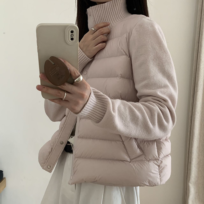 90白鸭绒针织袖拼接羽绒服女短款2025冬季高领修身显瘦保暖上衣