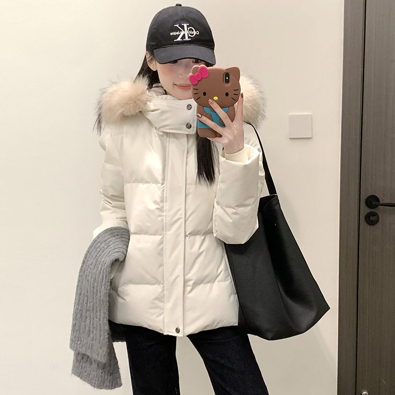 羽绒服女短款2025年新款小个子貉子毛领白鸭绒修身收腰白色外套爆