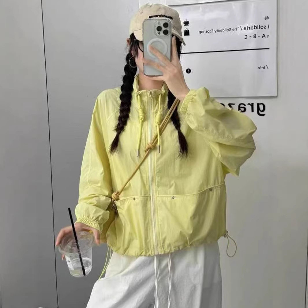 夏薄款防晒衣连帽拉链短款外套时尚洋气休闲宽松冲锋衣开衫外套女