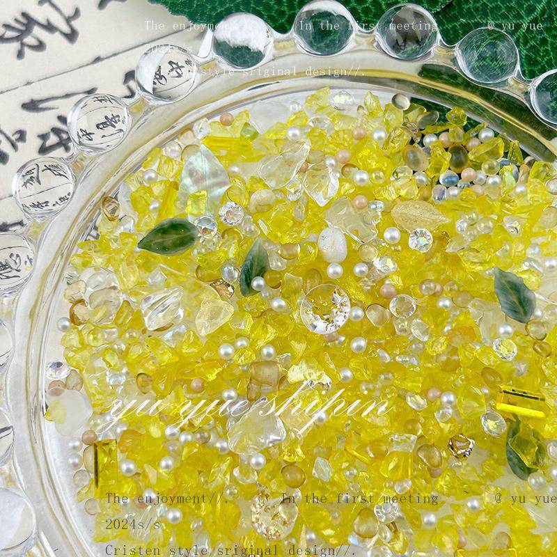 爆款小清新ins碎石幻彩树脂钻美甲飾品穿戴甲珍珠美甲饰品