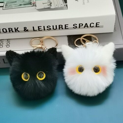 腮红猫咪毛绒挂件煤球猫猫球闺蜜卡皮巴拉包挂件钥匙扣偶像梦幻祭