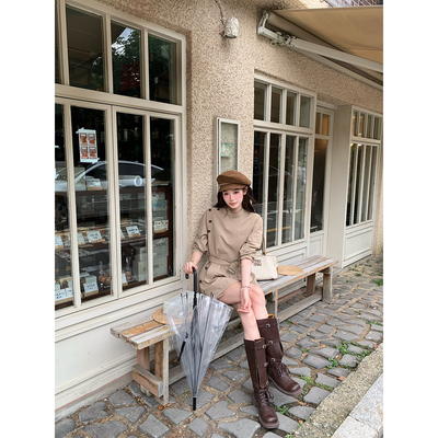 八盖pinkypiggy卡其风衣外套