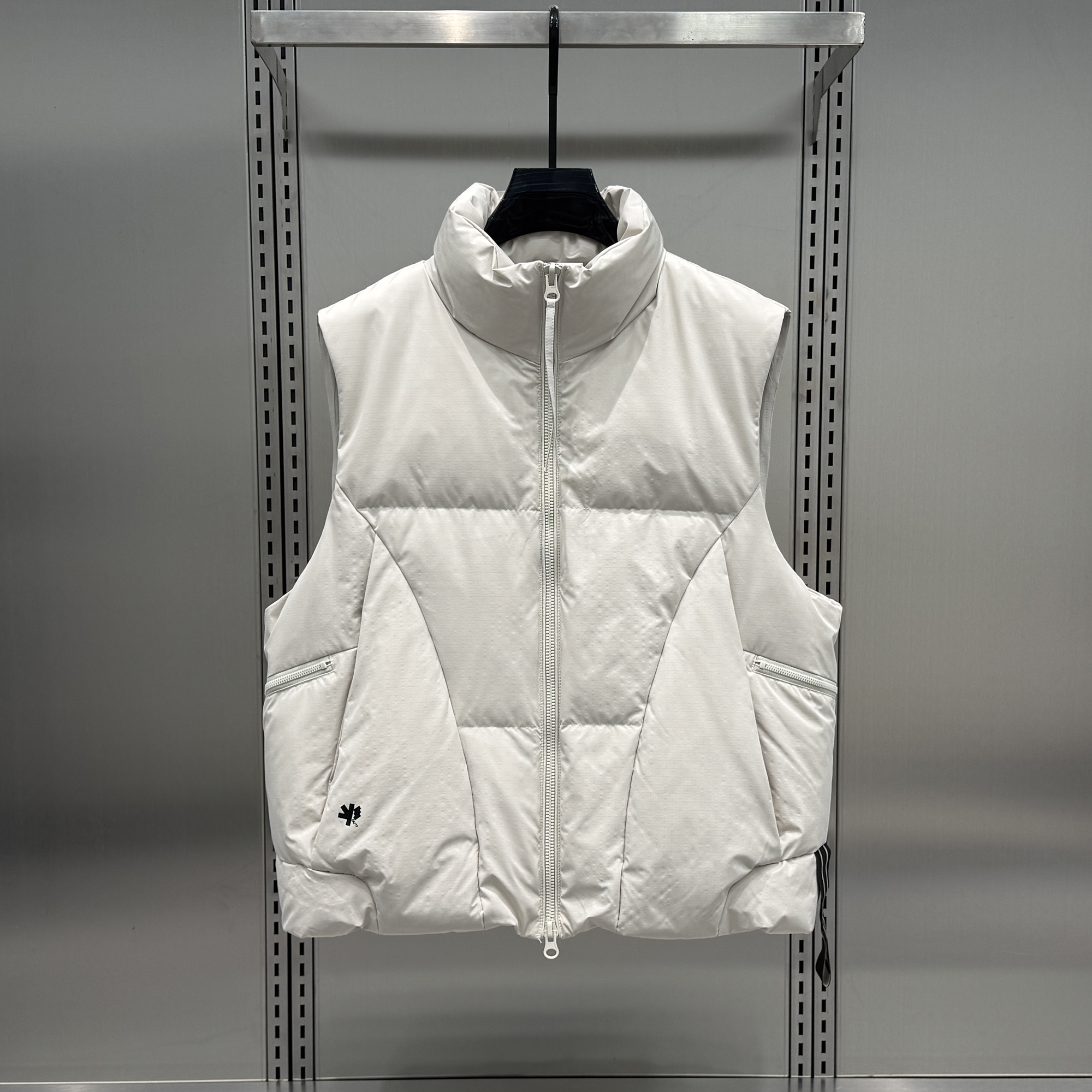 2025秋冬新款加厚白鸭绒马甲