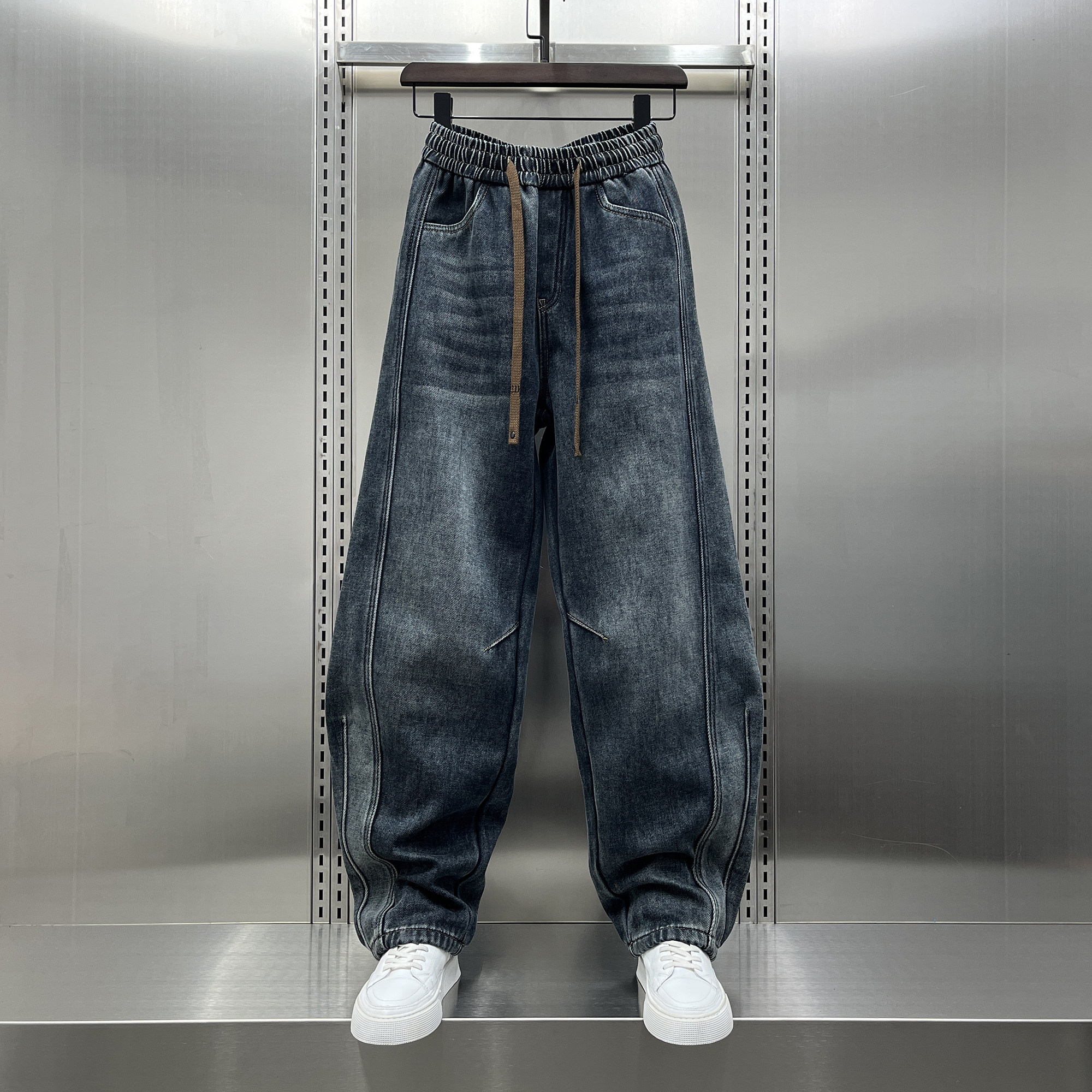 美式复古加绒水洗牛仔裤男士2025秋冬新款潮牌松紧腰宽松痞帅长裤