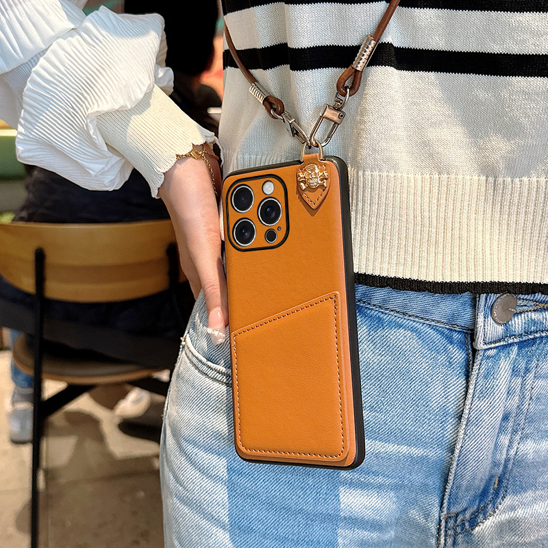 适用于iPhone16手机壳创意简约棕色一体卡包苹果16ProMax全包防摔皮质保护套iPhone16plus便捷式斜挎挂绳款