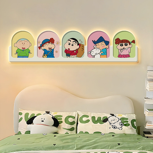 儿童卧室装饰画女孩男孩床头挂画趣味卡通蜡笔小新壁画带灯高级感