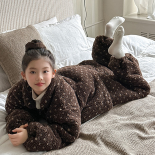 女童羊羔毛家居服套装2025新款儿童秋冬加厚保暖睡衣两件套潮洋气