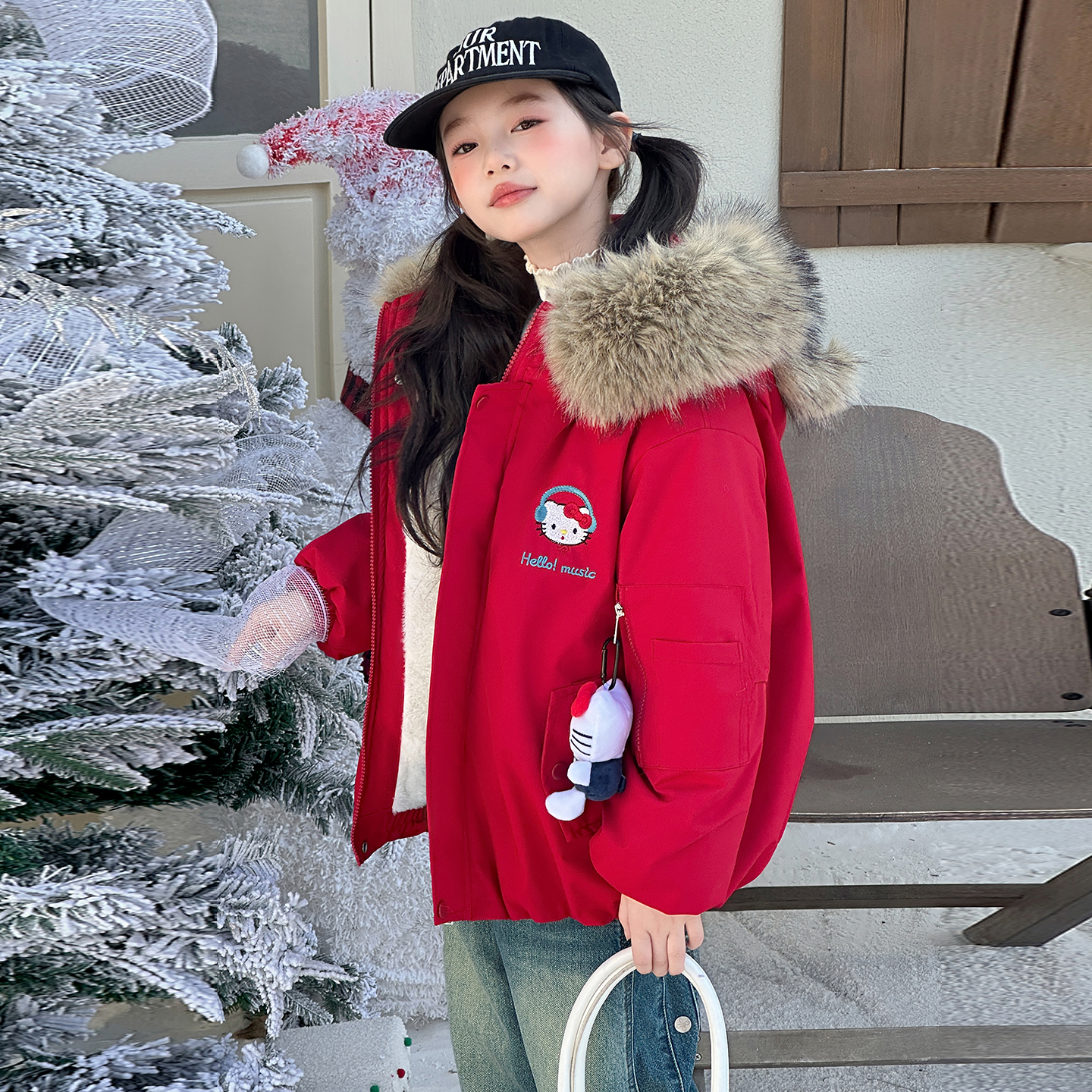 女童棉服冬装2025新款洋气儿童韩版加绒加厚kt猫连帽冬季派克服潮