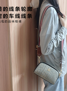 水牛皮日系学生斜跨女包旅行上课美式单肩包外出通勤上课妈妈包