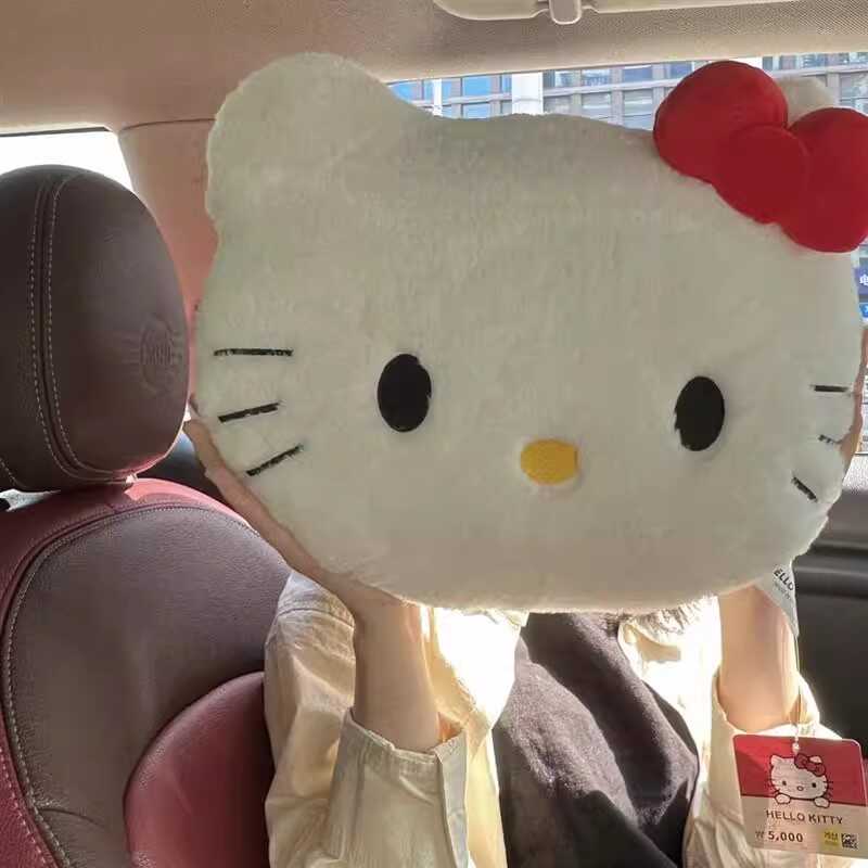 卡通可爱凯蒂猫头高颜值抱枕抱枕